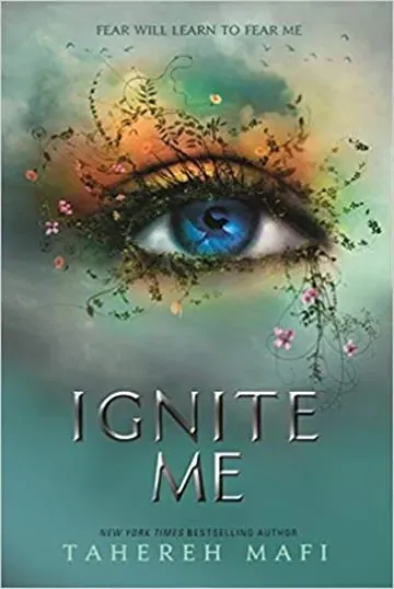 Knjiga "Ignite Me", autora Tahereh Mafi, izdavač Harpercollins Publishers