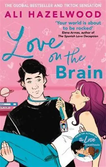 Knjiga "Love on the Brain", autora Ali Hazelwood, izdavač Hachette UK
