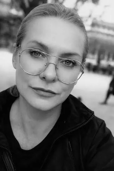 Portret autora Inela Nogić
