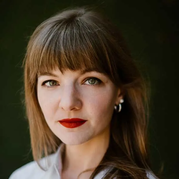 Portret autora Clémence Michallon