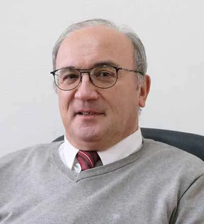 Portret autora Zlatko Topčić