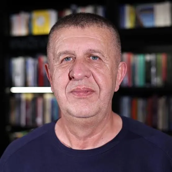 Portret autora Josip Mlakić