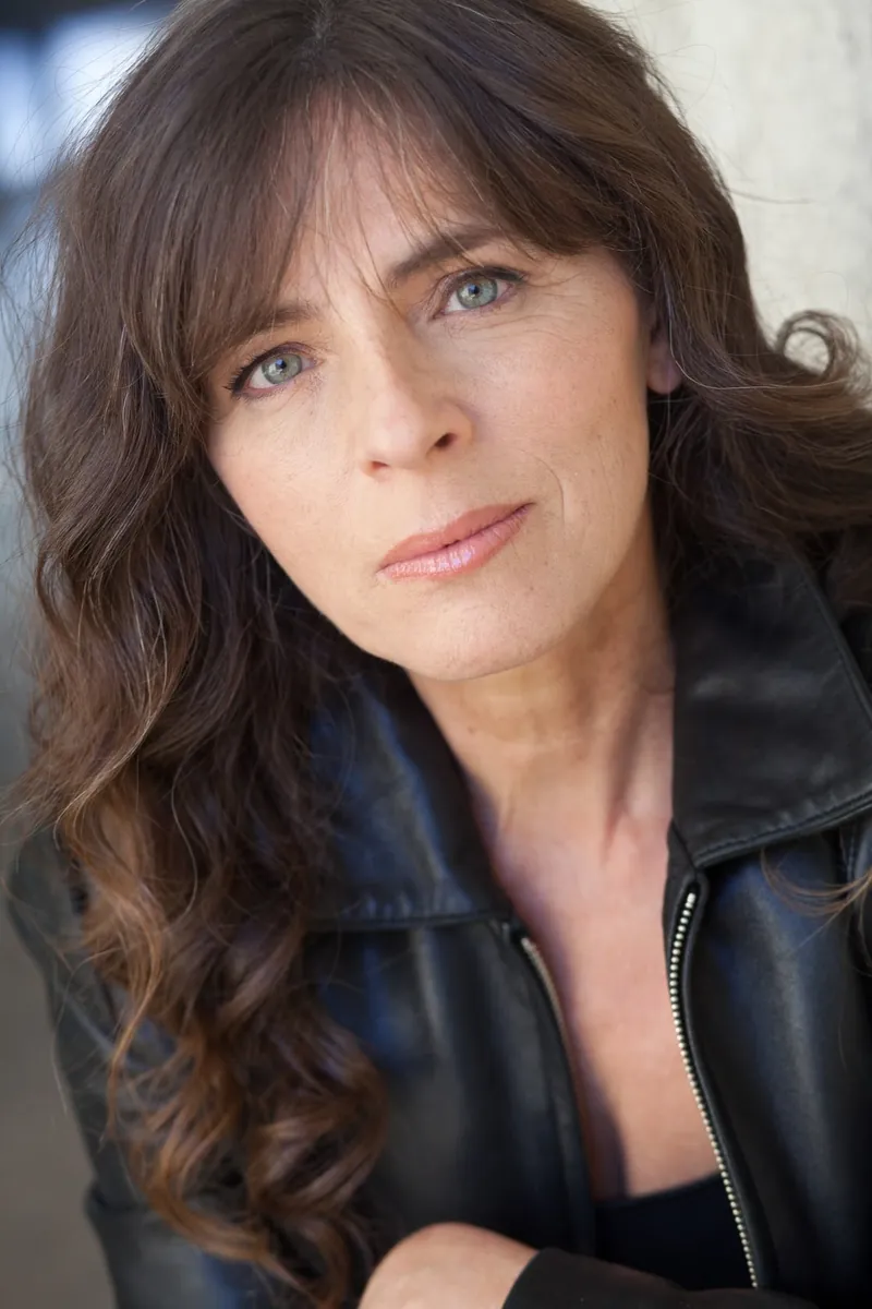 Portret autora Mira Furlan